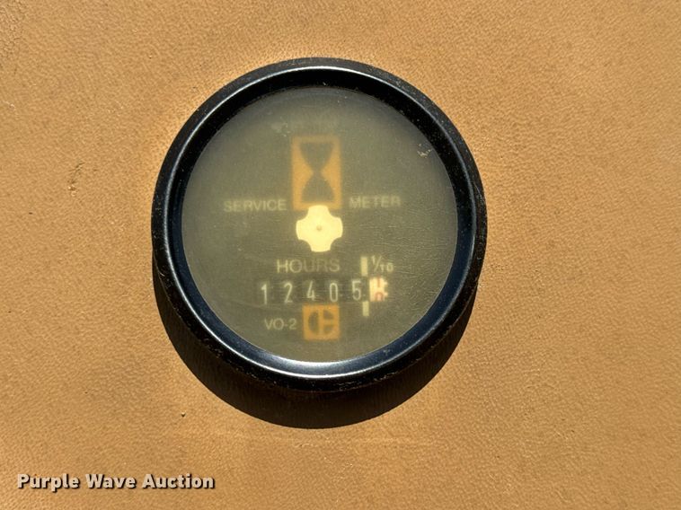 image for item DY0264 1989 Caterpillar 225B LC excavator