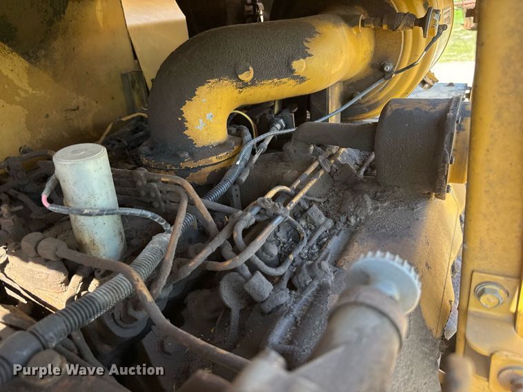 image for item DY0264 1989 Caterpillar 225B LC excavator