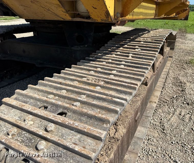 image for item DY0264 1989 Caterpillar 225B LC excavator