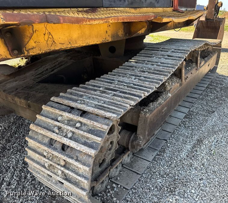 image for item DY0264 1989 Caterpillar 225B LC excavator