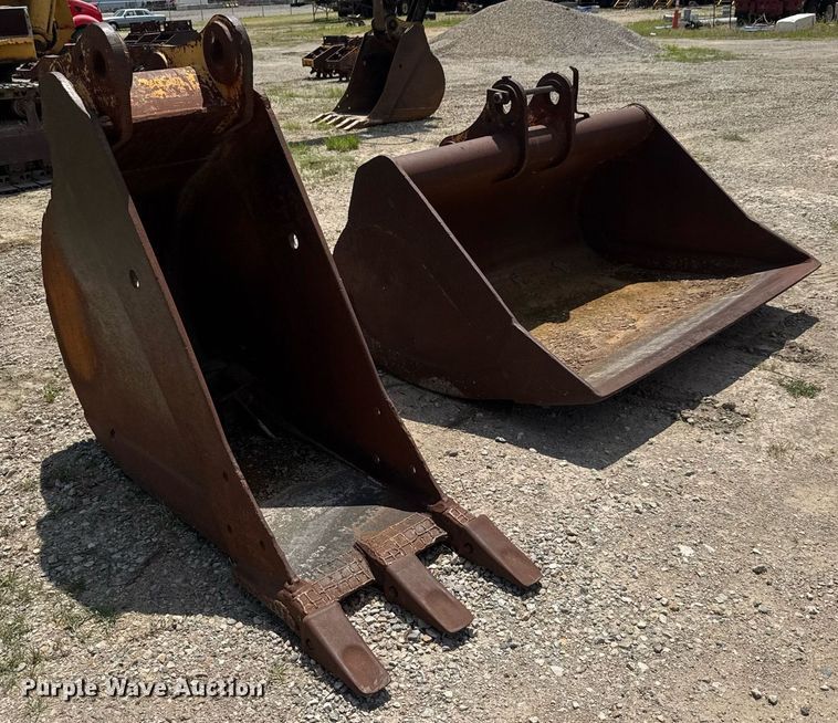 image for item DY0265 (2) excavator buckets 