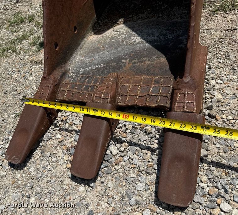 image for item DY0265 (2) excavator buckets 