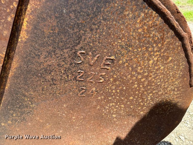 image for item DY0265 (2) excavator buckets 