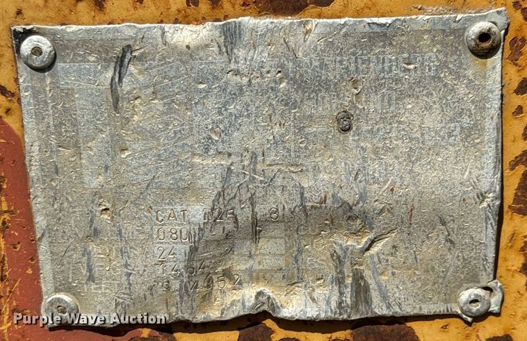 image for item DY0267 (2) excavator buckets