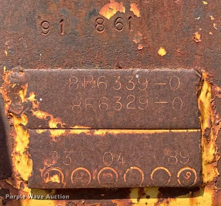 image for item DY0267 (2) excavator buckets