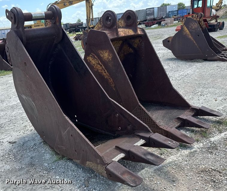 image for item DY0269 (2) excavator buckets