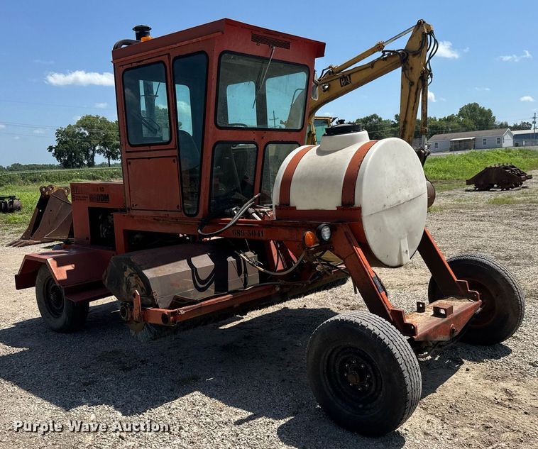 image for item DY0277 Bergkamp Hydra-Broom HB10 broom