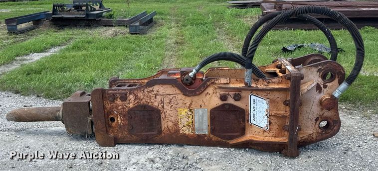 image for item DY0278 NPK H-16X breaker