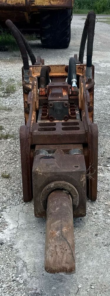 image for item DY0278 NPK H-16X breaker