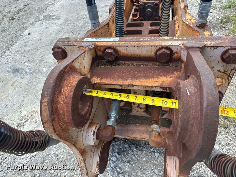 image for item DY0278 NPK H-16X breaker