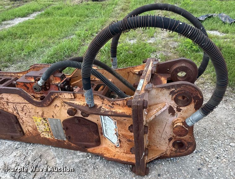 image for item DY0278 NPK H-16X breaker