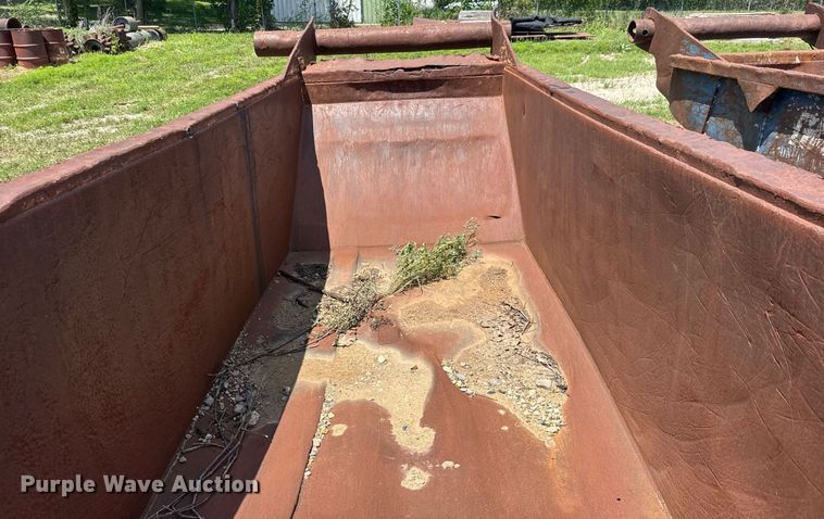 image for item DY0279 (2) rock boxes