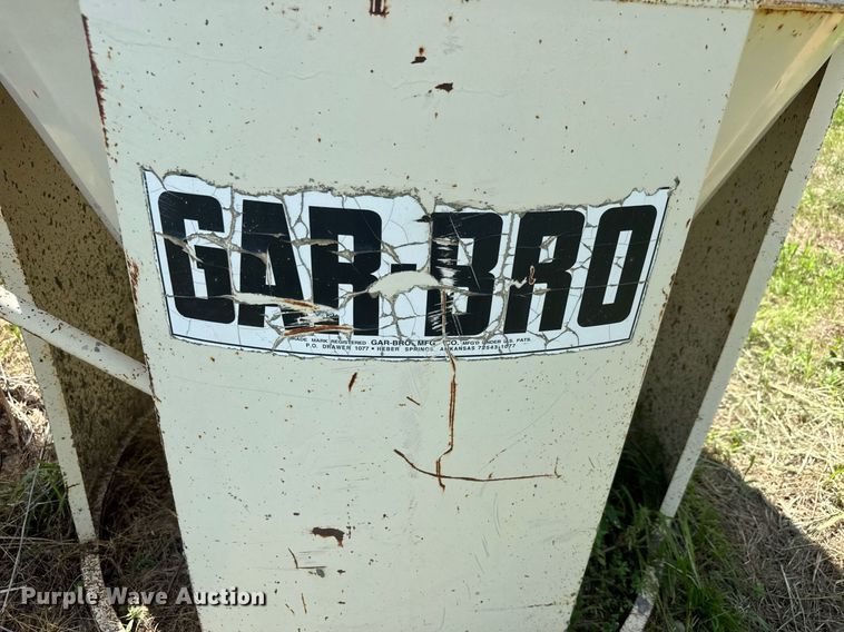 image for item DY0286 (4) concrete buckets