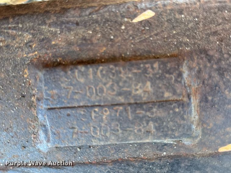 image for item DY0287 1984 Caterpillar 815B soil compactor