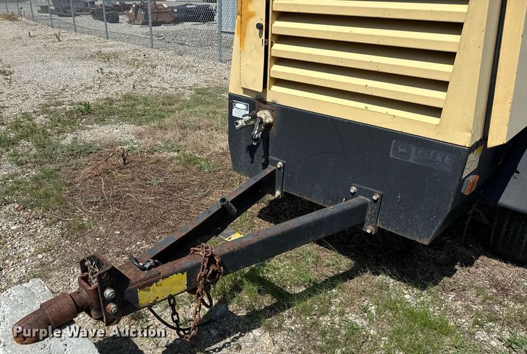 image for item DY0289 1998 Atlas Copco XAS 96JD air compressor