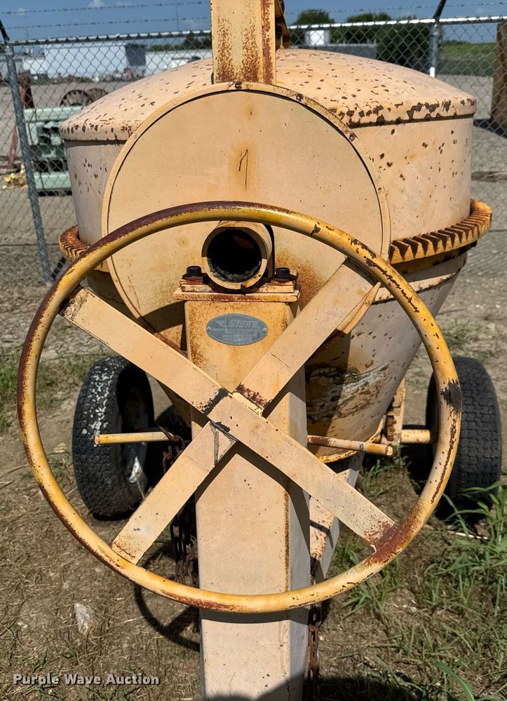 image for item DY0291 Stone 950 concrete mixer