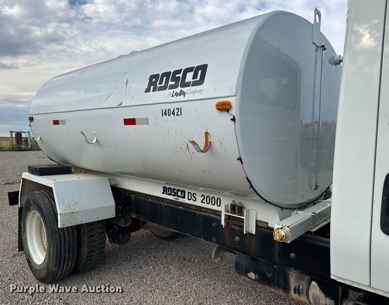 image for item DY0325 2006 International 4300 SBA water truck