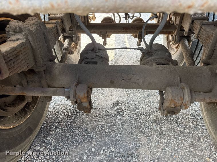 image for item DY0326 1979 Heil water tank trailer