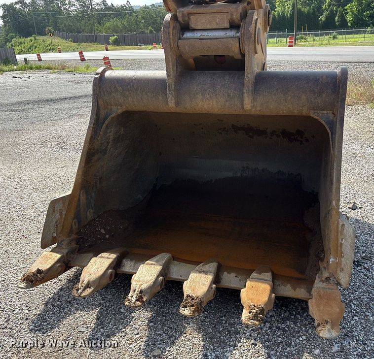 image for item DY0662 2016 Caterpillar 336FL excavator