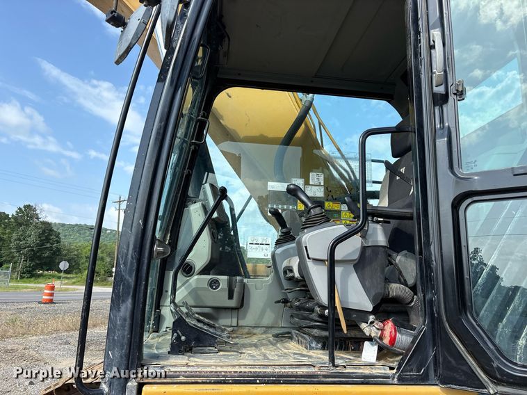 image for item DY0662 2016 Caterpillar 336FL excavator