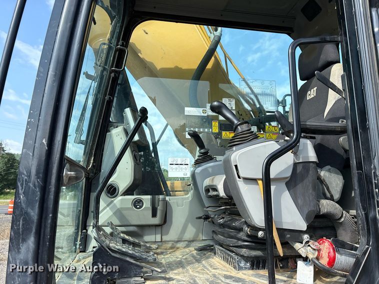 image for item DY0662 2016 Caterpillar 336FL excavator