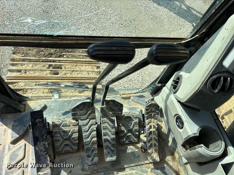 image for item DY0662 2016 Caterpillar 336FL excavator