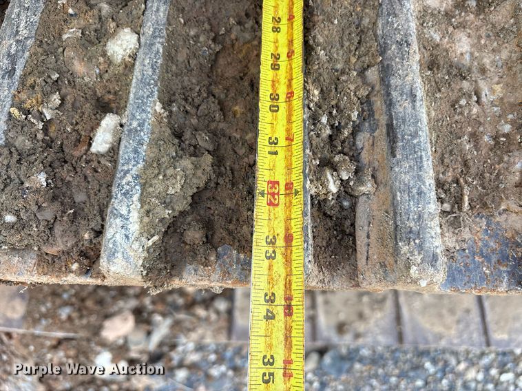 image for item DY0662 2016 Caterpillar 336FL excavator