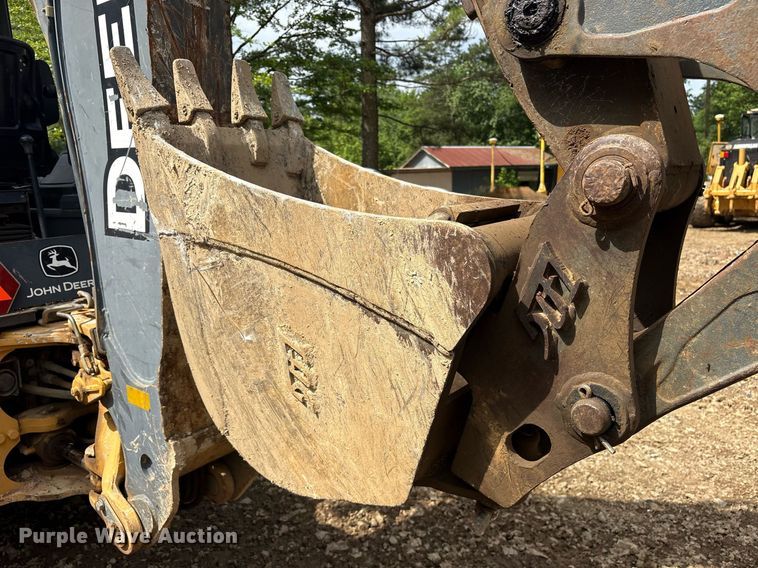 image for item DY0663 2013 John Deere 310SK backhoe