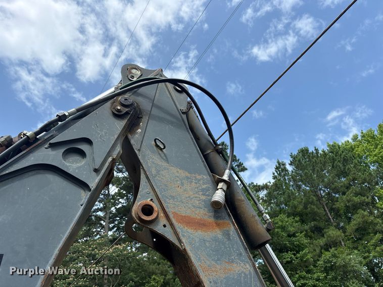 image for item DY0663 2013 John Deere 310SK backhoe