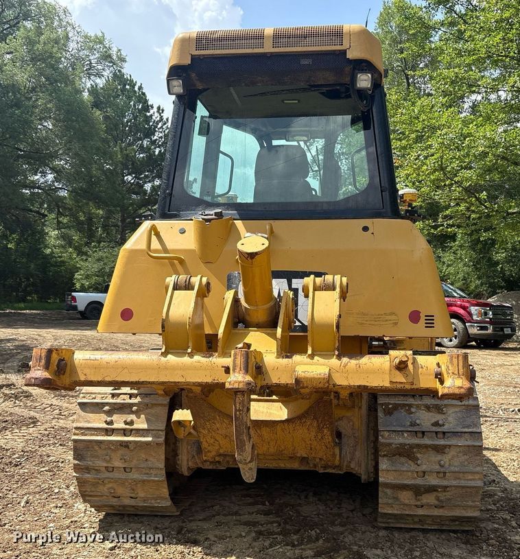image for item DY0664 2015 Caterpillar D6K2 XL dozer