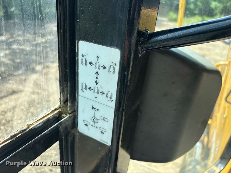 image for item DY0664 2015 Caterpillar D6K2 XL dozer