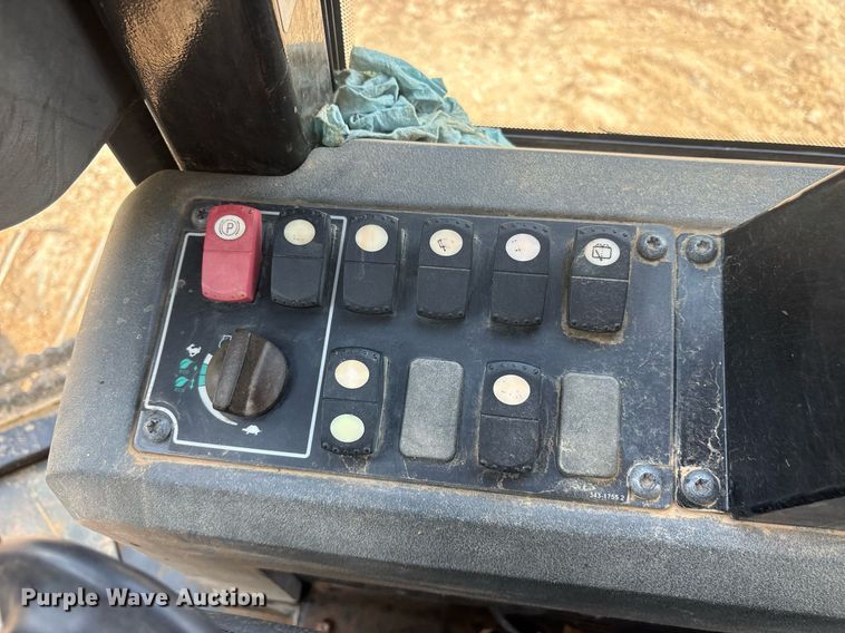 image for item DY0664 2015 Caterpillar D6K2 XL dozer