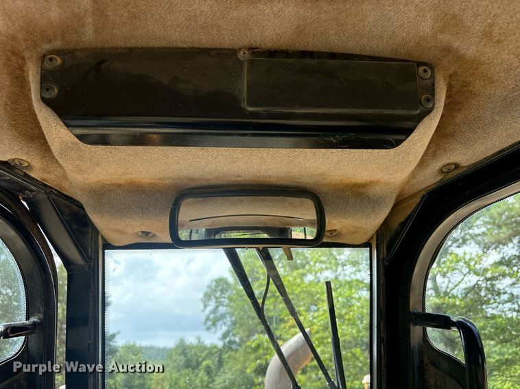 image for item DY0664 2015 Caterpillar D6K2 XL dozer