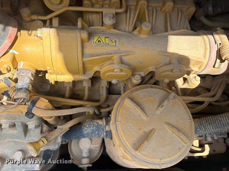 image for item DY0664 2015 Caterpillar D6K2 XL dozer