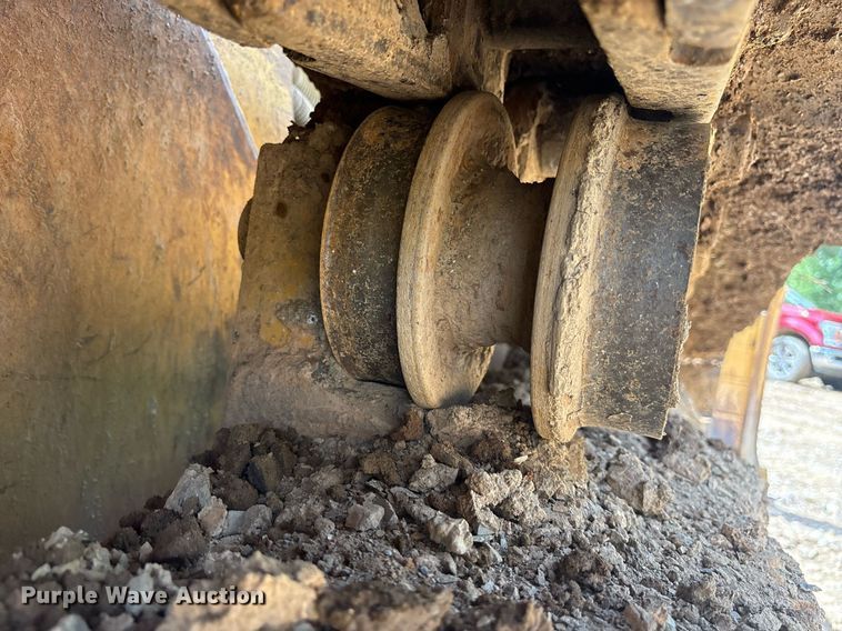 image for item DY0664 2015 Caterpillar D6K2 XL dozer