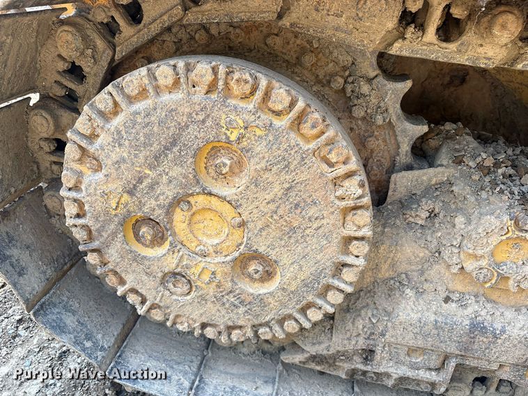 image for item DY0664 2015 Caterpillar D6K2 XL dozer