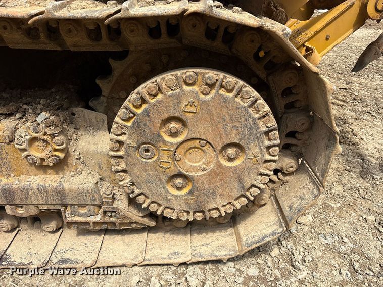 image for item DY0664 2015 Caterpillar D6K2 XL dozer