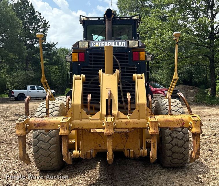 image for item DY0665 2010 Caterpillar 140M motor grader