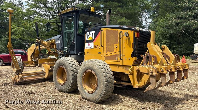 image for item DY0665 2010 Caterpillar 140M motor grader
