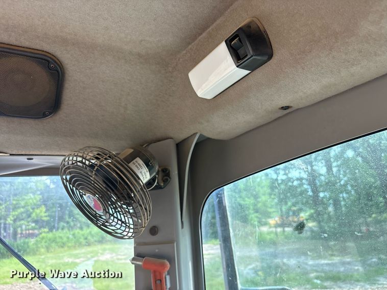 image for item DY0665 2010 Caterpillar 140M motor grader