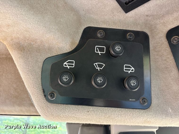 image for item DY0665 2010 Caterpillar 140M motor grader