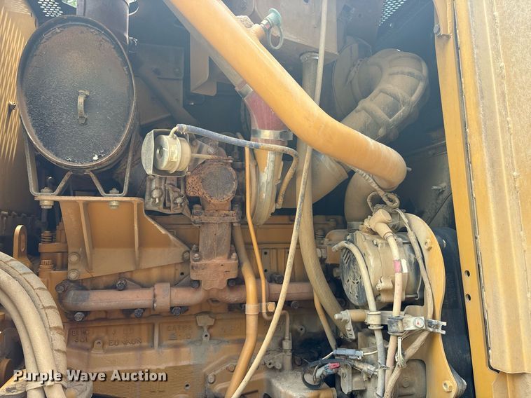 image for item DY0665 2010 Caterpillar 140M motor grader