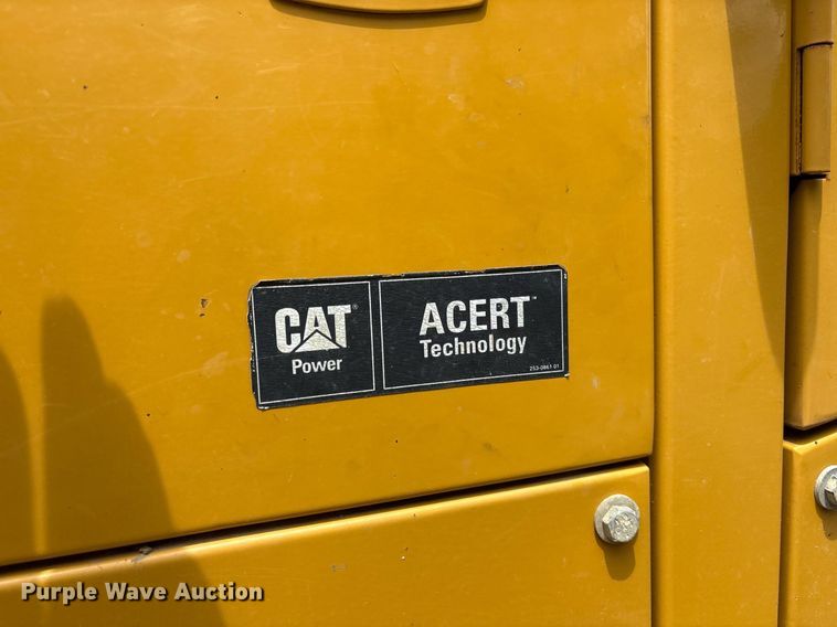 image for item DY0665 2010 Caterpillar 140M motor grader