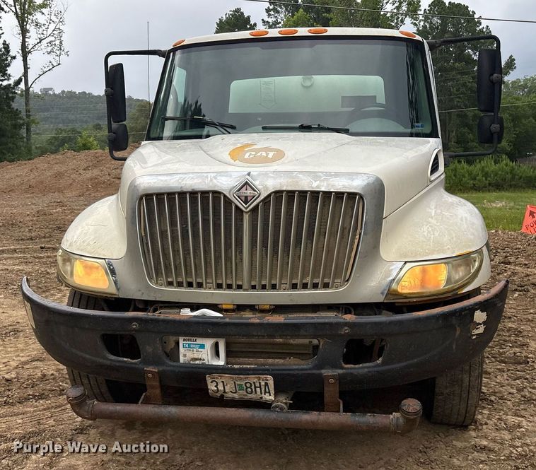 image for item DY0666 2006 International MA025 water truck