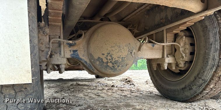 image for item DY0666 2006 International MA025 water truck