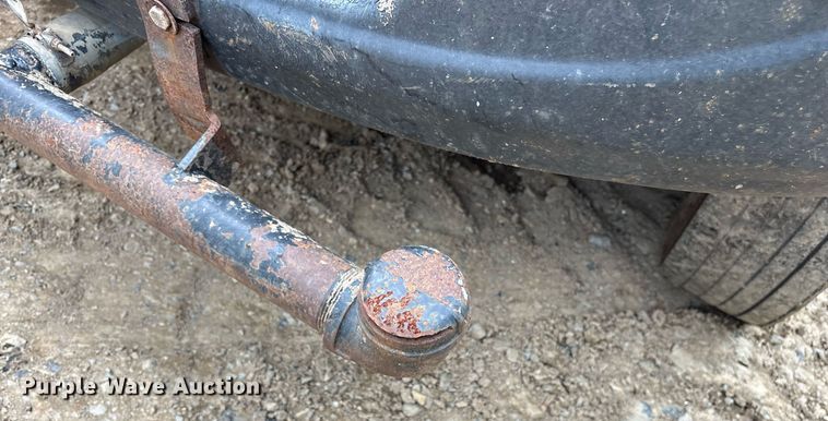 image for item DY0666 2006 International MA025 water truck