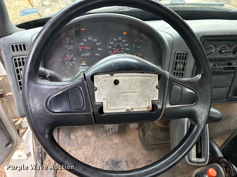 image for item DY0666 2006 International MA025 water truck