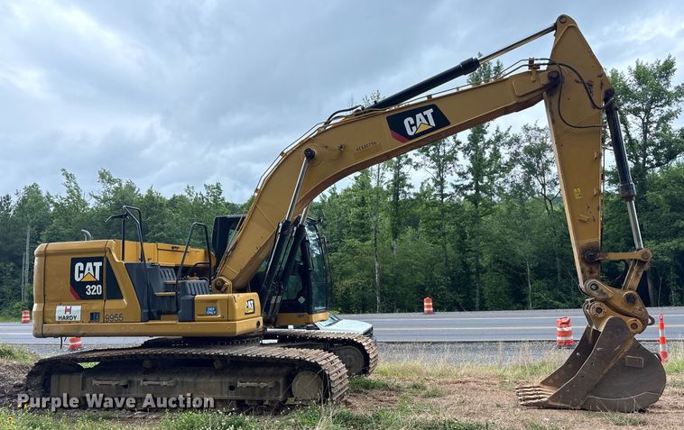 EXCAVADORA 2018 CATERPILLAR 320
