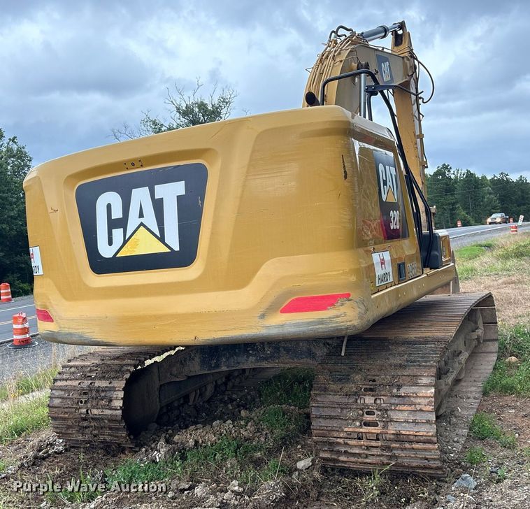 image for item DY0667 2018 Caterpillar 320 excavator