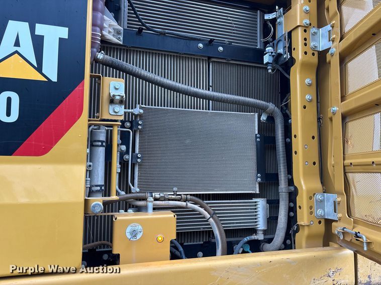 image for item DY0667 2018 Caterpillar 320 excavator